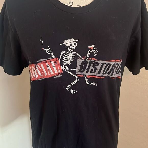 Social Distortion Skeleton Black Summer Tour 2015 Graphic Shirt Band Music Rock - Picture 4 of 8
